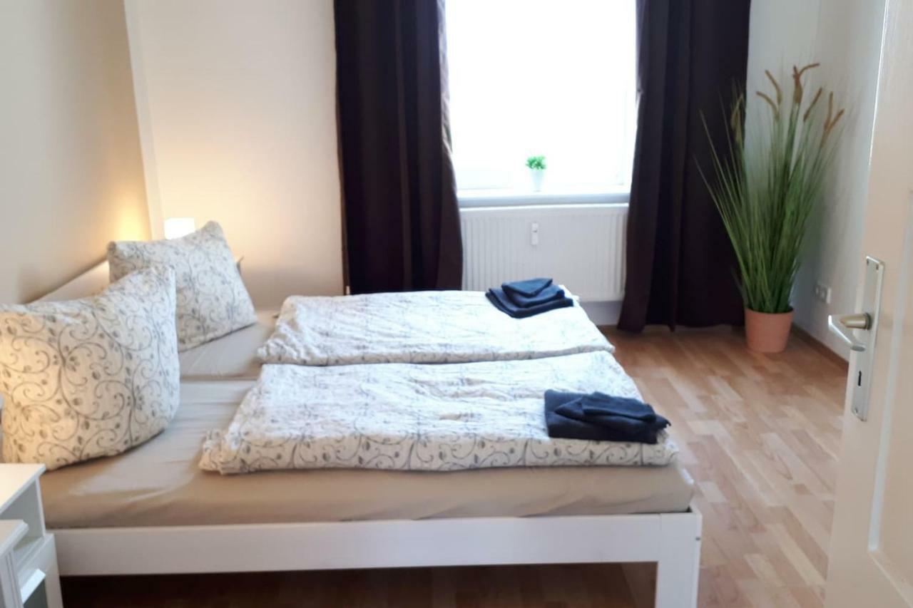 Ferienwohnung Mit Seeblick Brandenburg  Exteriör bild